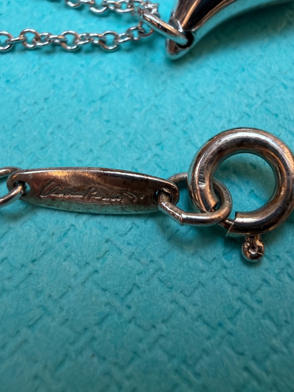 Tiffany & Co. Elsa Peretti sterling silver teardrop pendant necklace & Bag - Picture 7 of 9